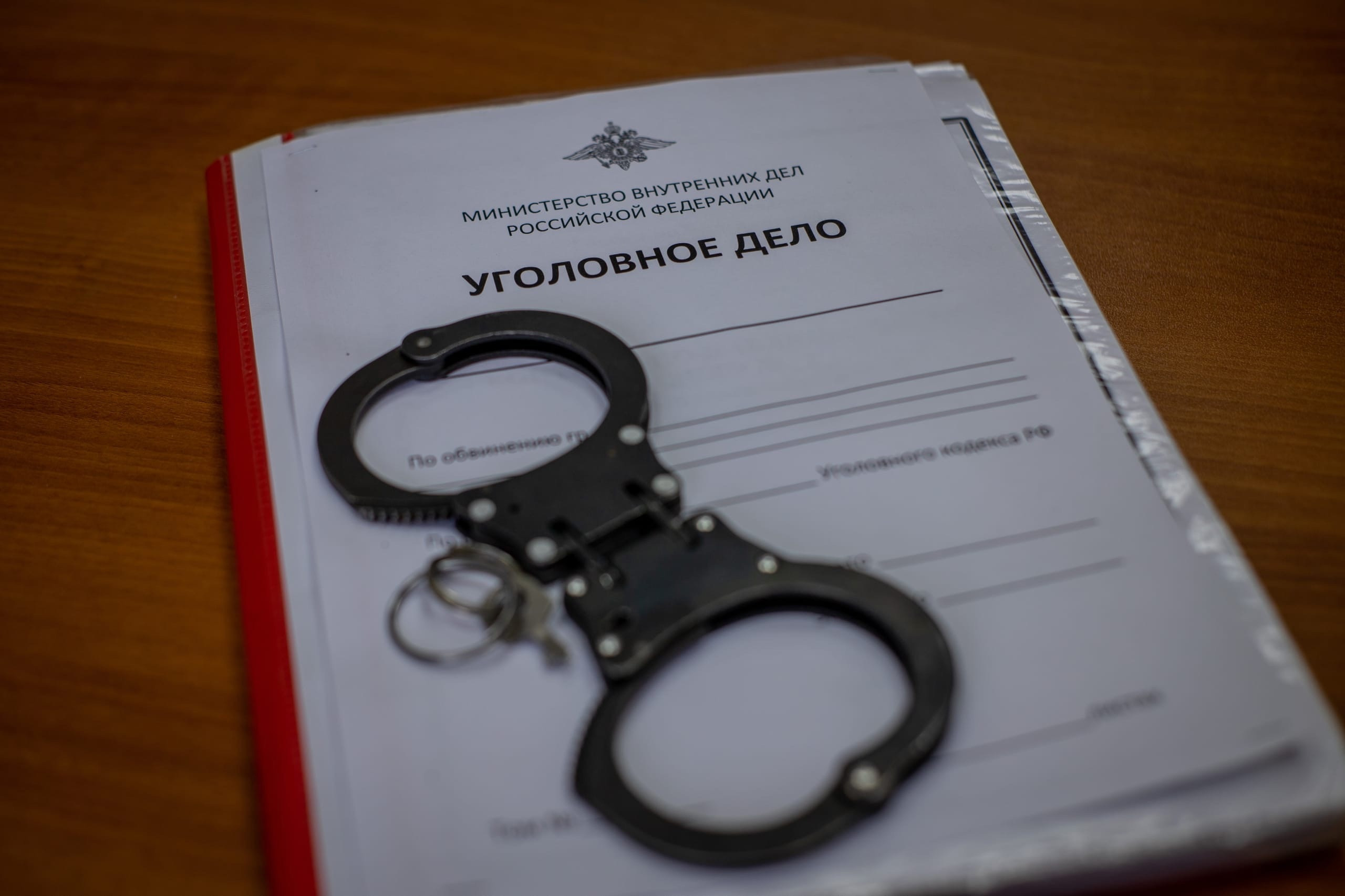 Два уголовных дела о распространении наркотиков возбуждено после обращения вологжан на линию 122.