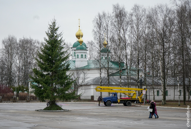 Компания «Северсталь» реконструирует площадь Революции в Череповце.