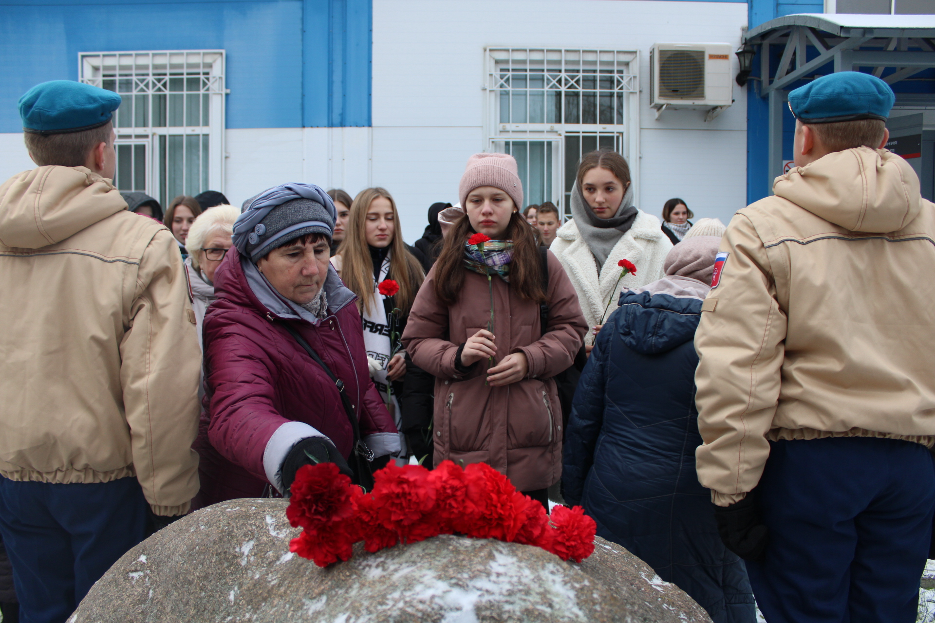 На железнодорожной станции &quot;Сухона&quot; состоялся митинг, посвященный Дню памяти жертв политических репрессий.