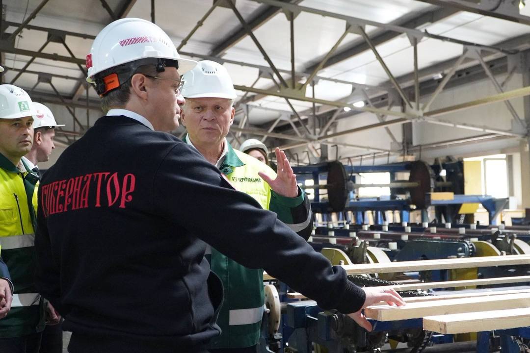 Георгий Филимонов посетил крупнейший лесопильный завод в Северо-Западном федеральном округе «Верегонец».