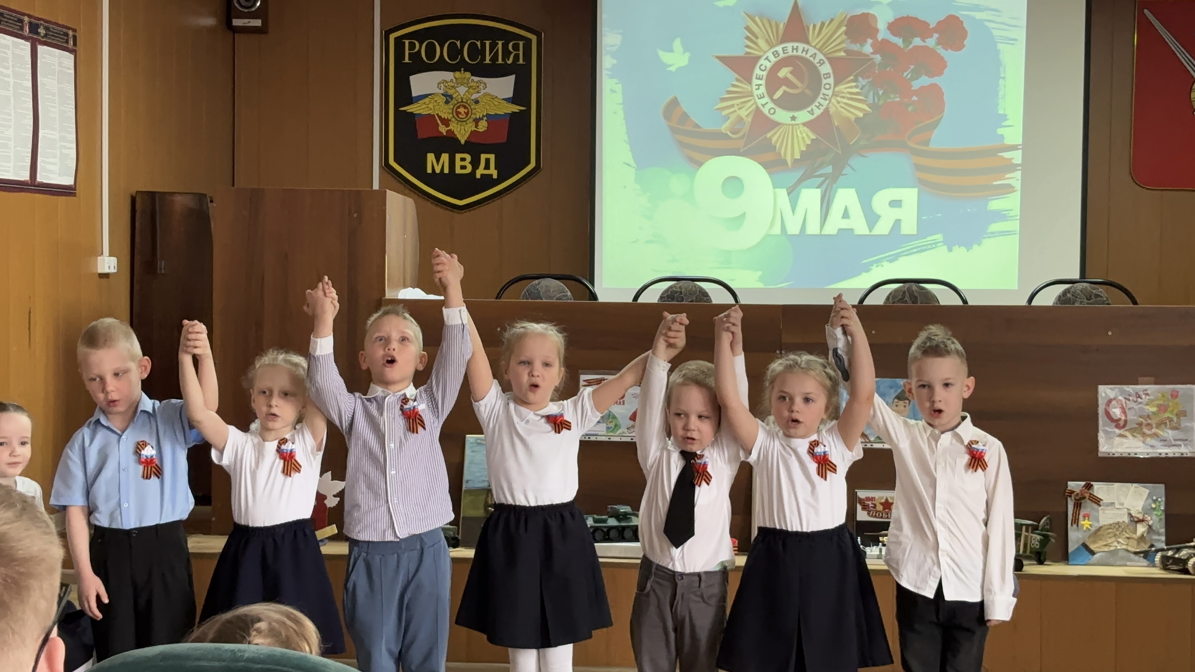 7 мая в актовом зале МО МВД России «Сокольский» состоялось праздничное мероприятие, посвященное 80-летию Победы в Великой Отечественной войне.