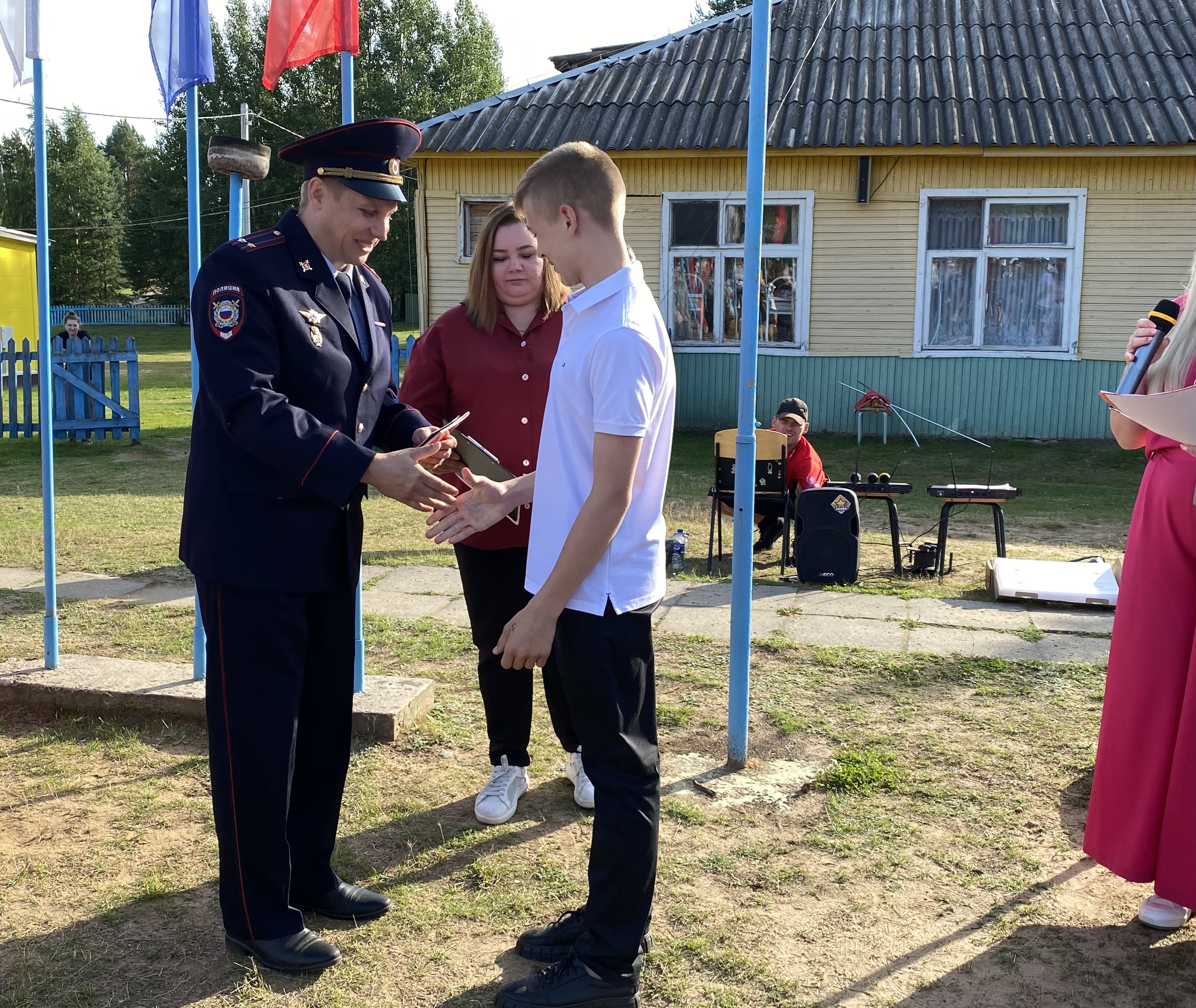 В Соколе состоялась торжественная церемония вручения паспортов.