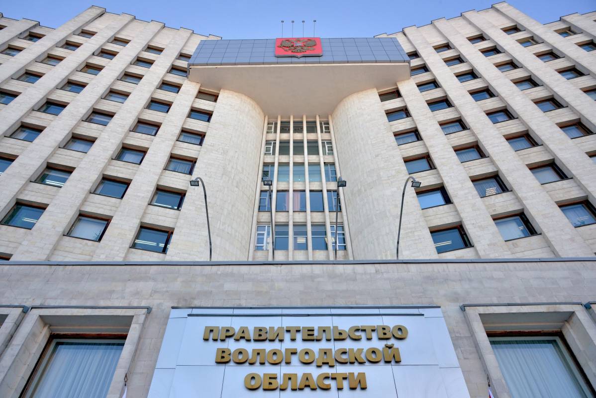 О кадровых перестановках объявил Губернатор в ходе оперативного совещания с членами областного Правительства.