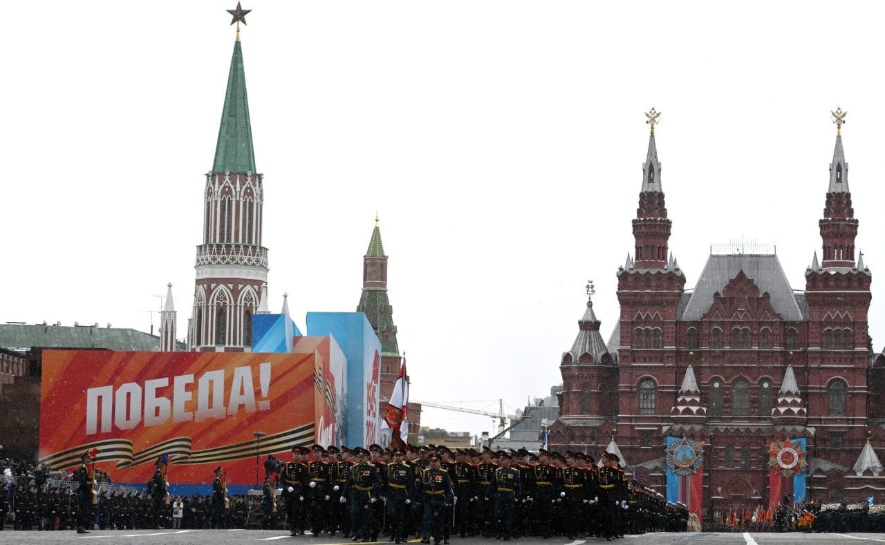 Вологодские школьники могут стать гостями парада Победы на Красной площади.