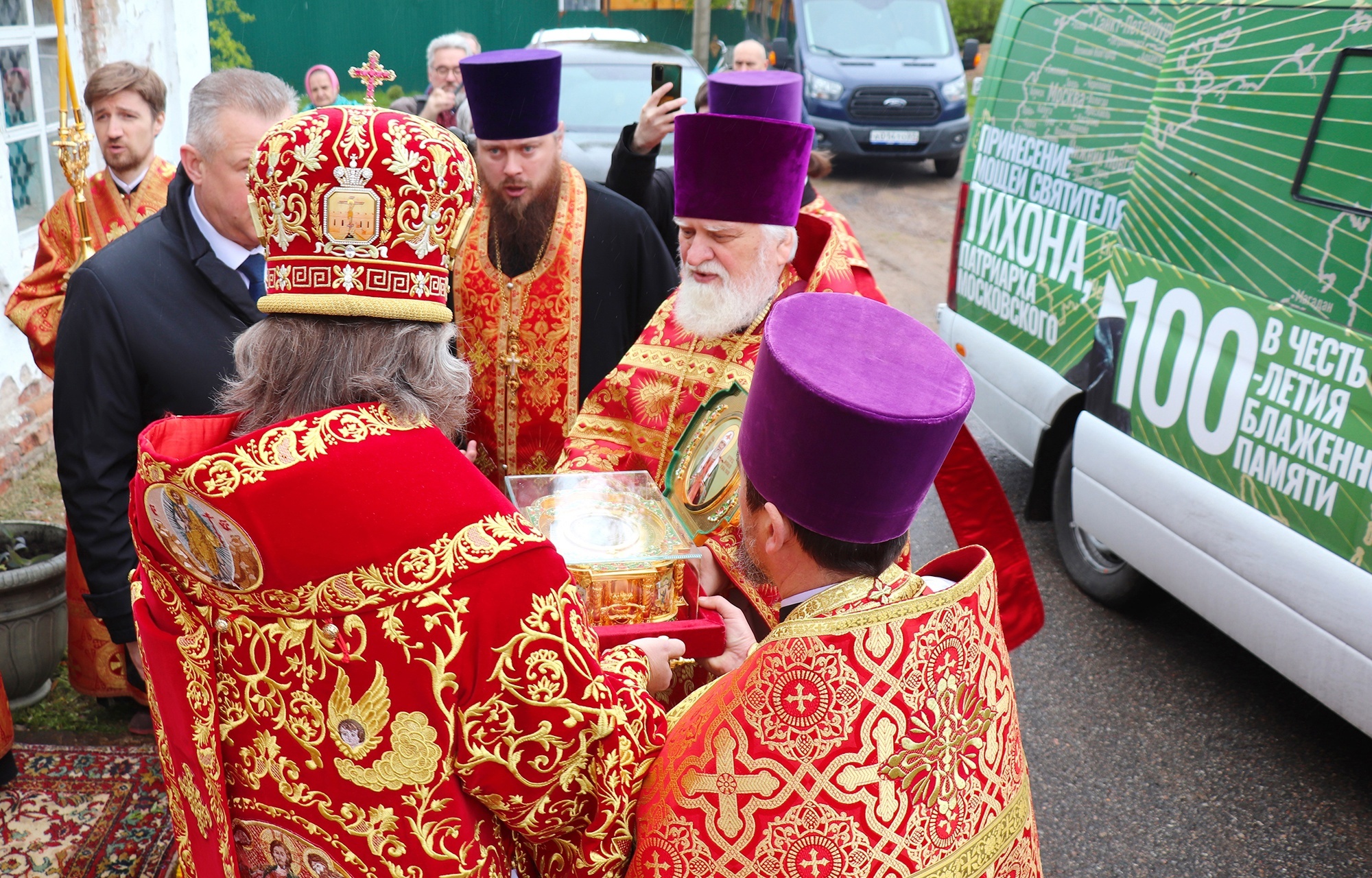 В Вологду прибудет ковчег с мощами святителя Тихона .