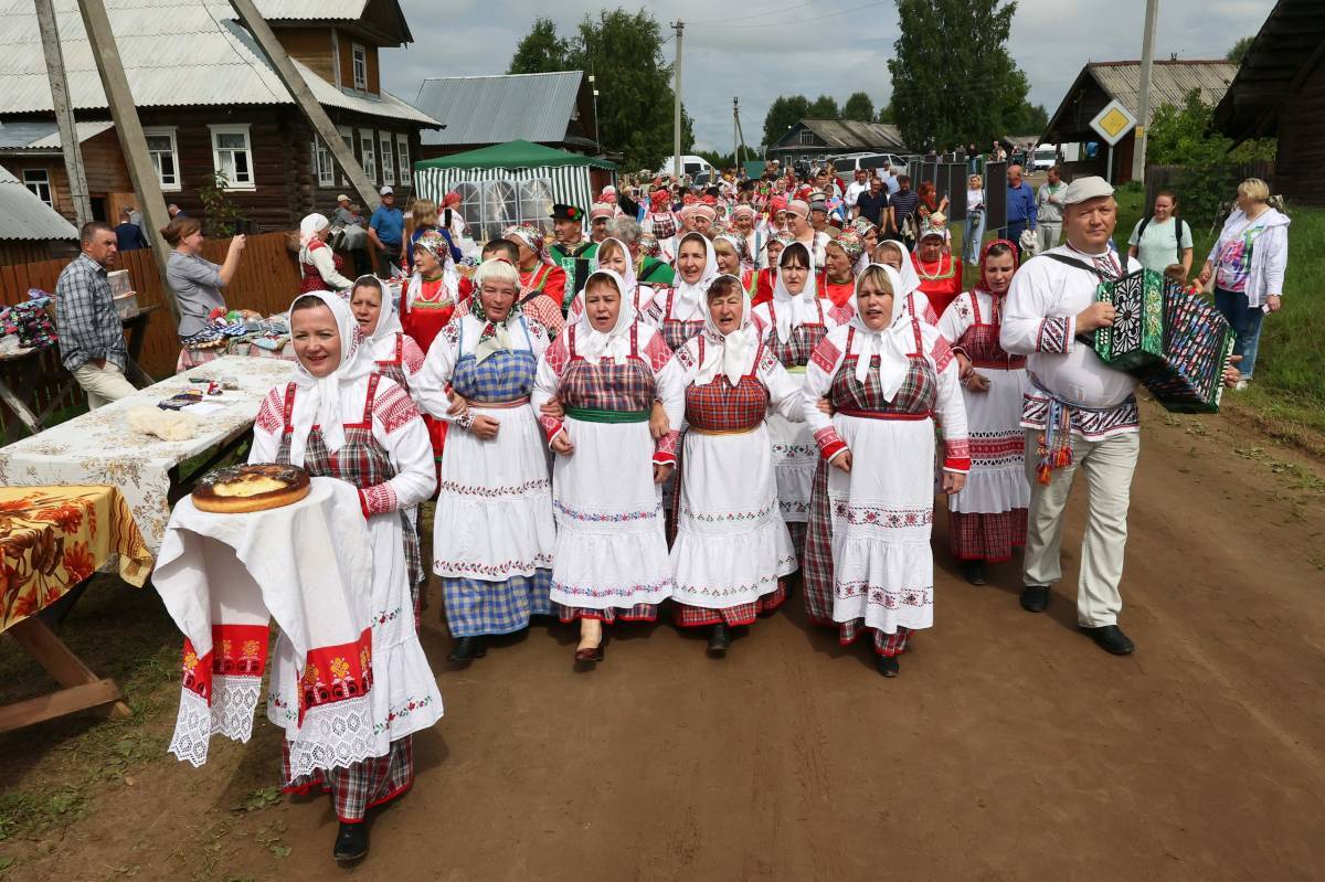 Более 2 миллионов рублей получат сельские учреждения культуры Вологодской области и их работники в 2025 году.