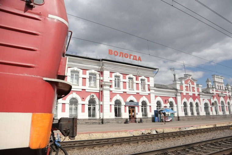 В Вологодскую область прибыли 300 детей из Белгородской области. В Вологодскую область прибыли 300 детей из Белгородской области.