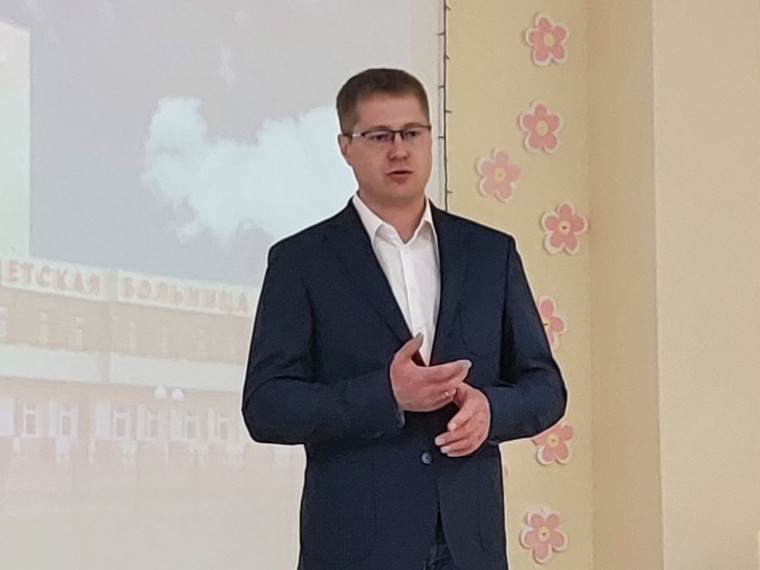 Новый главврач приступил к работе в Вологодской областной детской клинической больнице. Новый главврач приступил к работе в Вологодской областной детской клинической больнице.