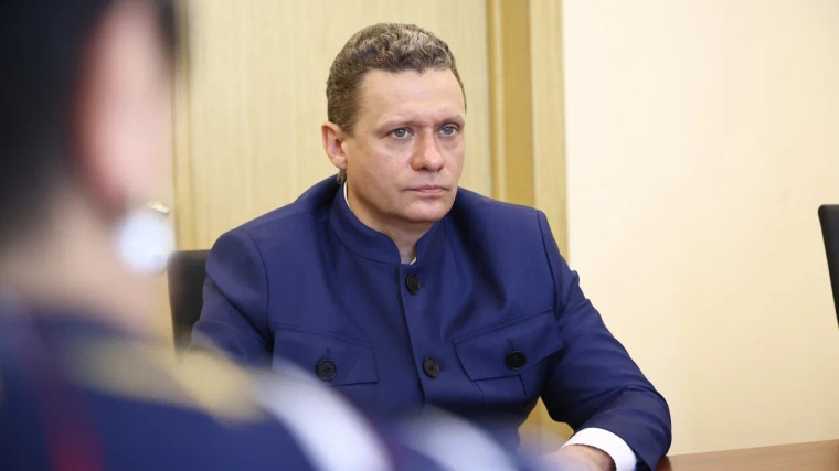 Георгий Филимонов подал в Избирательную комиссию документы на регистрацию кандидатом в Губернаторы Вологодской области. Георгий Филимонов подал в Избирательную комиссию документы на регистрацию кандидатом в Губернаторы Вологодской области.