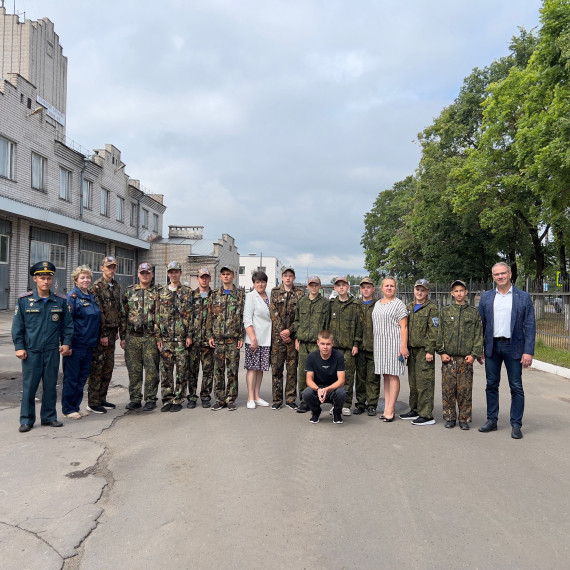 На Вологодчине заработали трудовые отряды «ДОЗОР-01». На Вологодчине заработали трудовые отряды «ДОЗОР-01».
