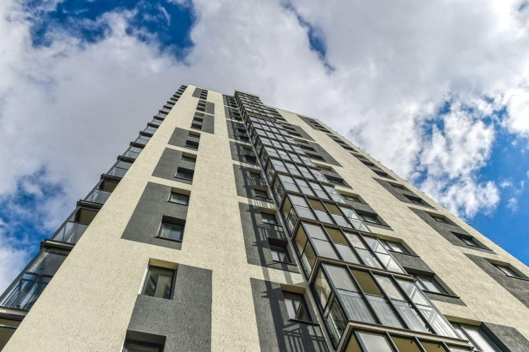 В 2024 году на Вологодчине планируется ввести в эксплуатацию 612 тысяч квадратных метров жилья. В 2024 году на Вологодчине планируется ввести в эксплуатацию 612 тысяч квадратных метров жилья.