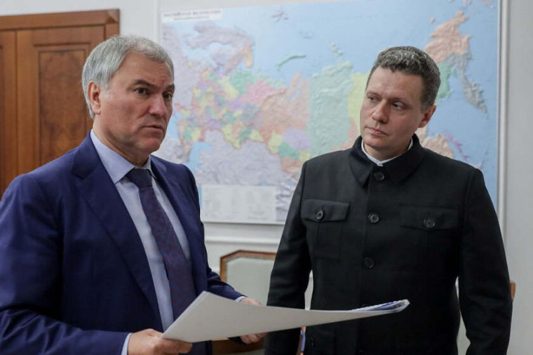 Вячеслав Володин поддержал инициативы Георгия Филимонова по ограничению продажи алкоголя и вейпов. Вячеслав Володин поддержал инициативы Георгия Филимонова по ограничению продажи алкоголя и вейпов.