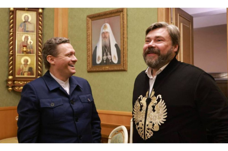 Георгий Филимонов провел рабочую встречу с Константином Малофеевым . Георгий Филимонов провел рабочую встречу с Константином Малофеевым .