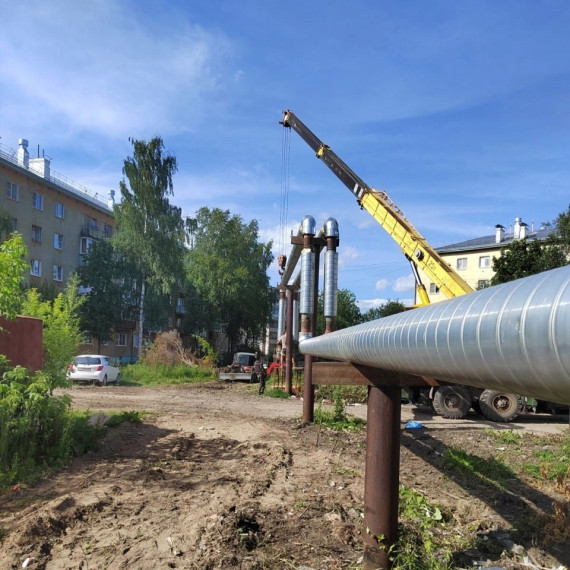 В рамках исполнения программы "Развитие топливно-энергетического комплекса и коммунальной инфраструктуры на территории Вологодской области на 2021-2025" на территории Сокольского округа реализуются мероприятия по ремонту участков тепловых сетей. В рамках исполнения программы "Развитие топливно-энергетического комплекса и коммунальной инфраструктуры на территории Вологодской области на 2021-2025" на территории Сокольского округа реализуются мероприятия по ремонту участков тепловых сетей.