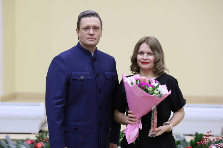 Георгий Филимонов наградил победителей первого областного конкурса среди субъектов МСП «Сильная экономика — сильная Вологодчина». Георгий Филимонов наградил победителей первого областного конкурса среди субъектов МСП «Сильная экономика — сильная Вологодчина».
